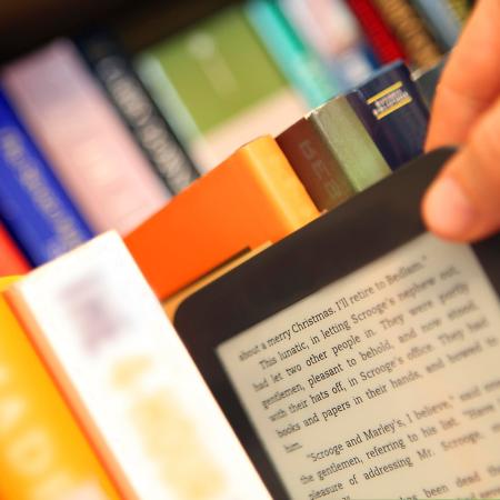 eBook, mercato stabile ma in Italia la lettura è ai minimi storici