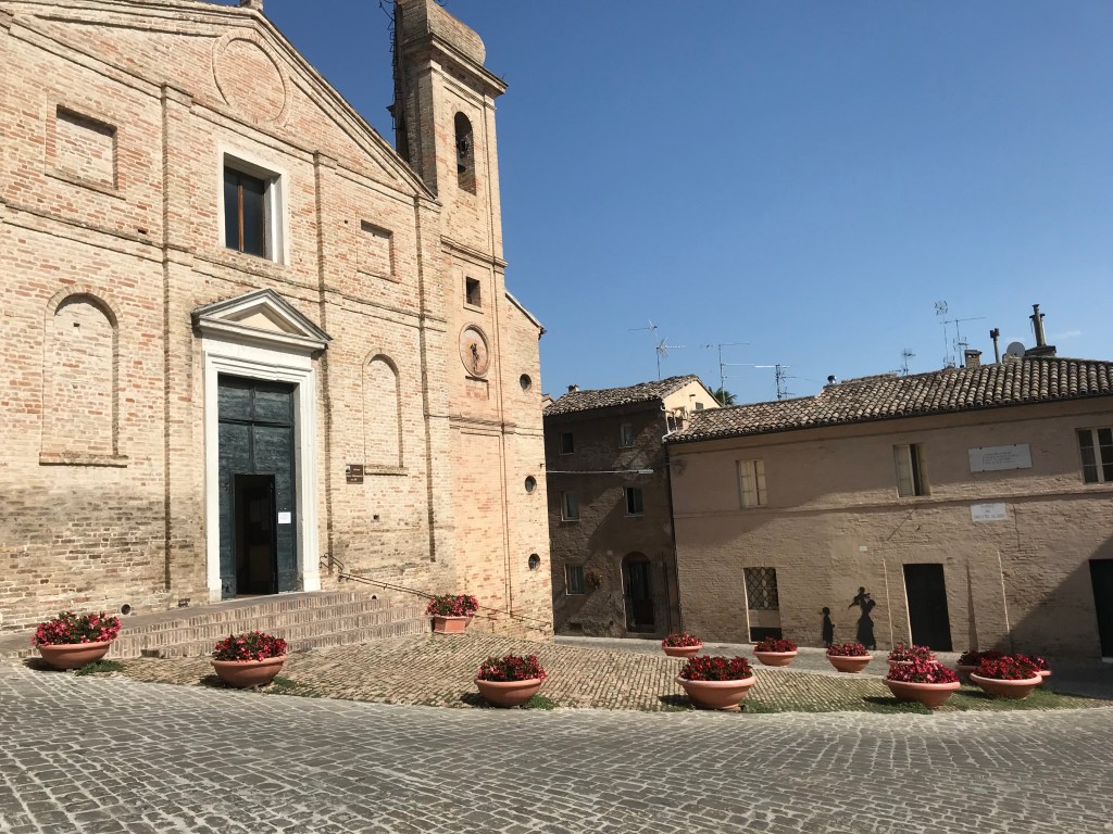 Recanati: Casa Leopardi, La Torre del Passero Solitario e la Piazza del Sabato del Villaggio.