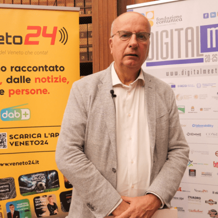 Presentato a Padova DIGITALMEET 2025: tre settimane di eventi gratuiti in tutta Italia per promuovere l’alfabetizzazione digitale.